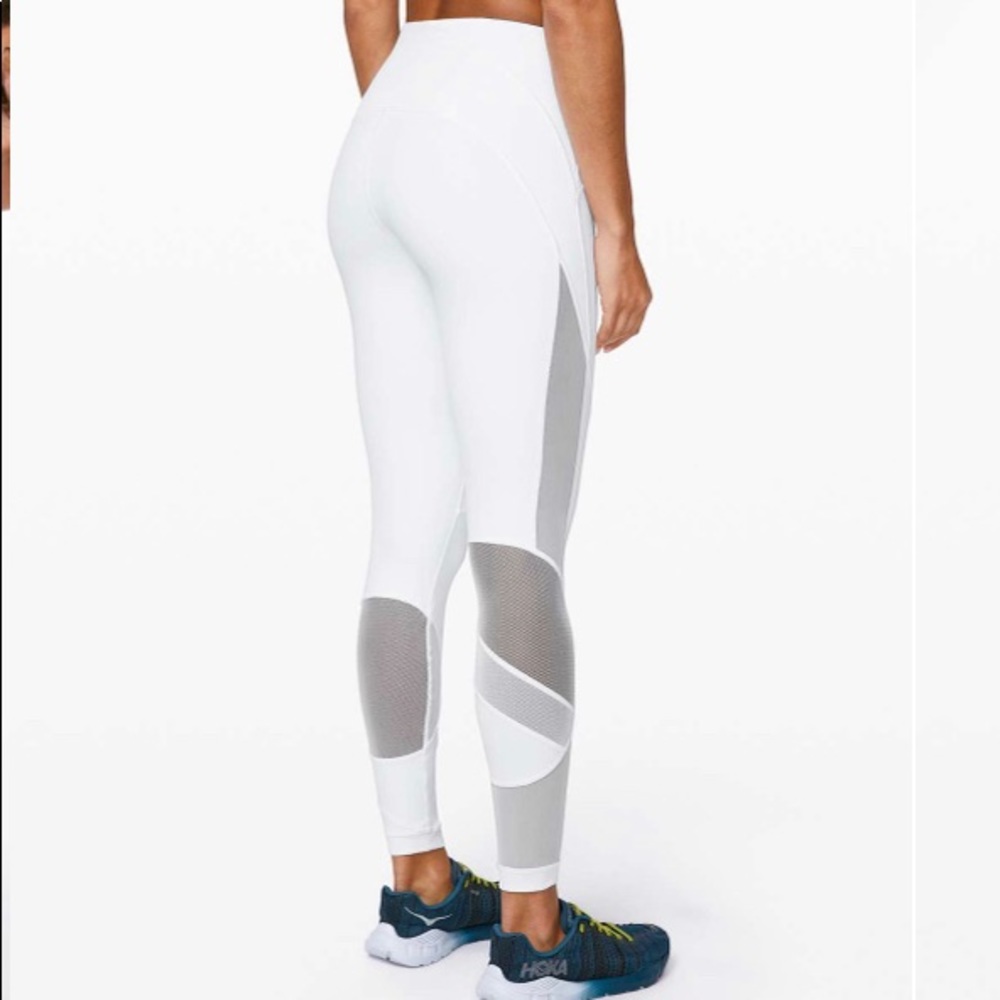 SOLD Lululemon Clear the Court Tight